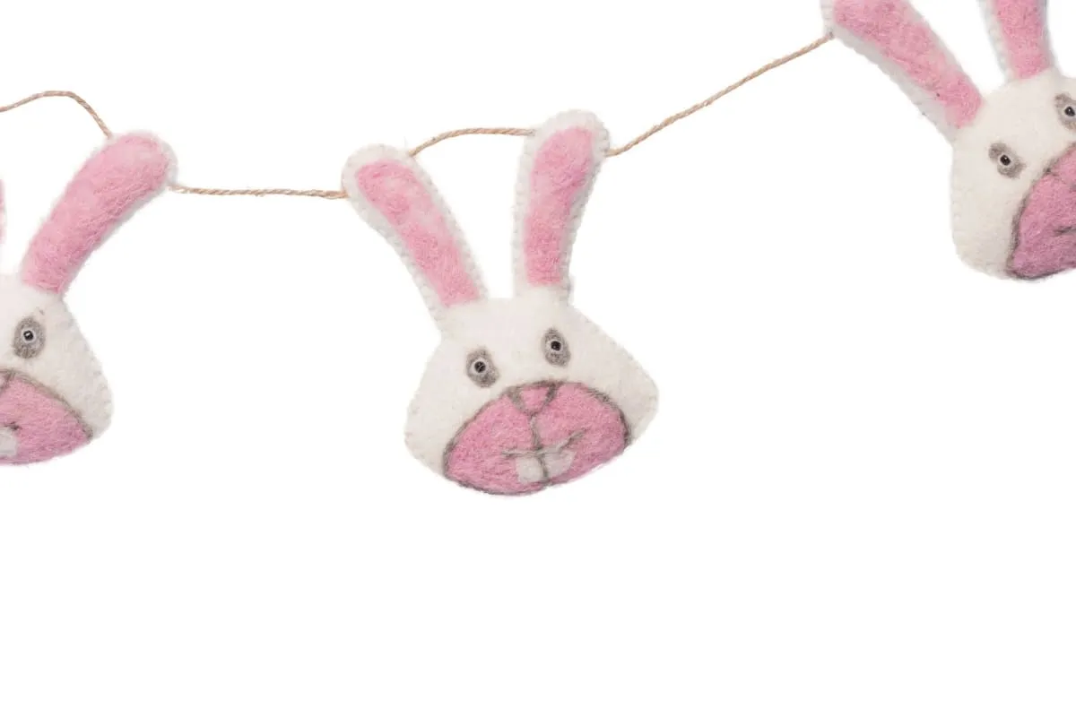 De Kulture Handmade Premium Wool Felt Easter Bunny Face Garland Eco Friendly Eastertide Wall Hanging Home Office Wedding Party Holiday Decoration Banner 48 Inches