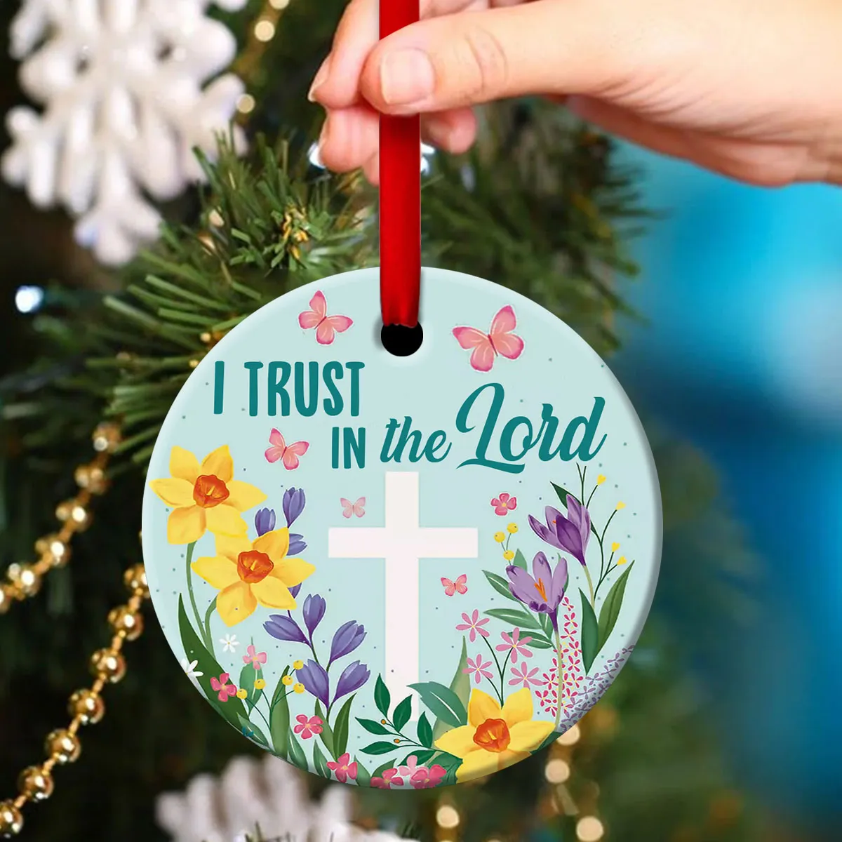 I Trust In The Lord - Elegant Ceramic Circle Ornament - Christmas Decor - Funny Ornament