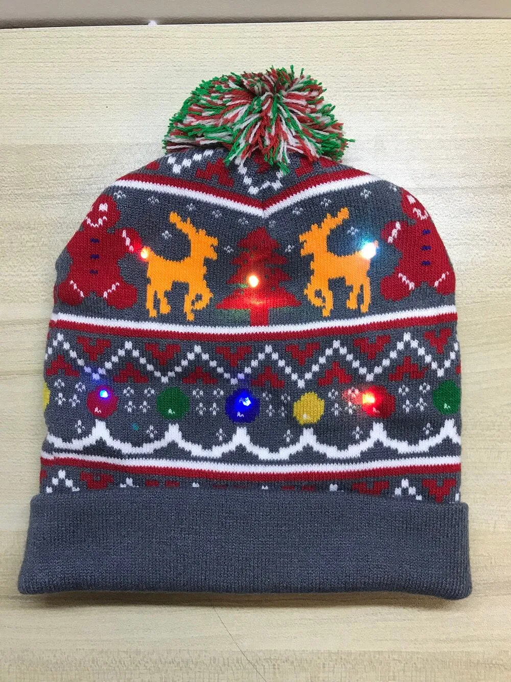 LED Knitted Christmas Hat Beanie Light Up Illuminate Warm Hat For Kids Adults New Year Christmas Decor