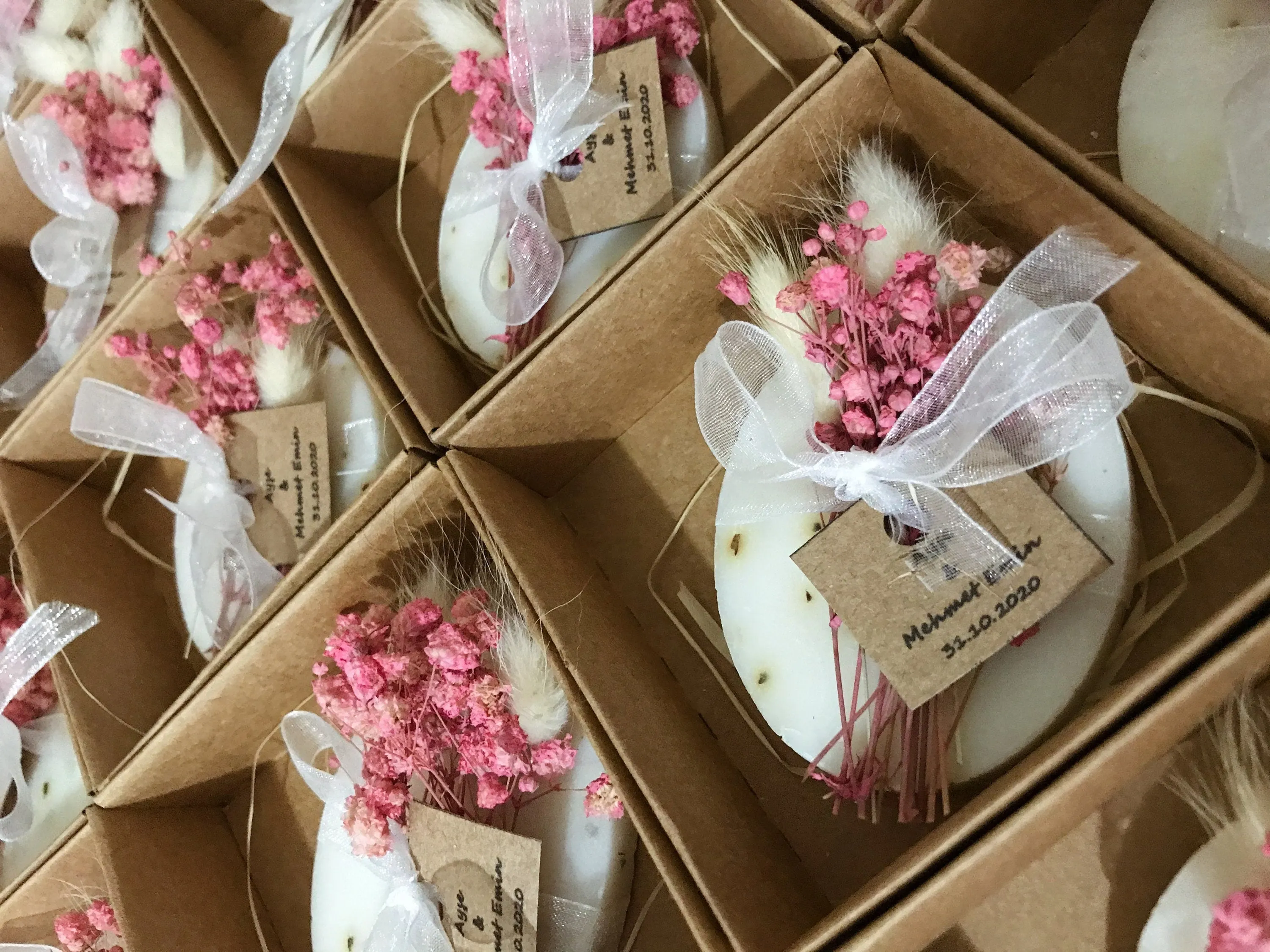 Wedding Party Gifts For Guests, Wedding Shower Soap Favors, Personalized Baby Shower Favors, Bulk Rustic Event Gifts, Mini Soap Favors